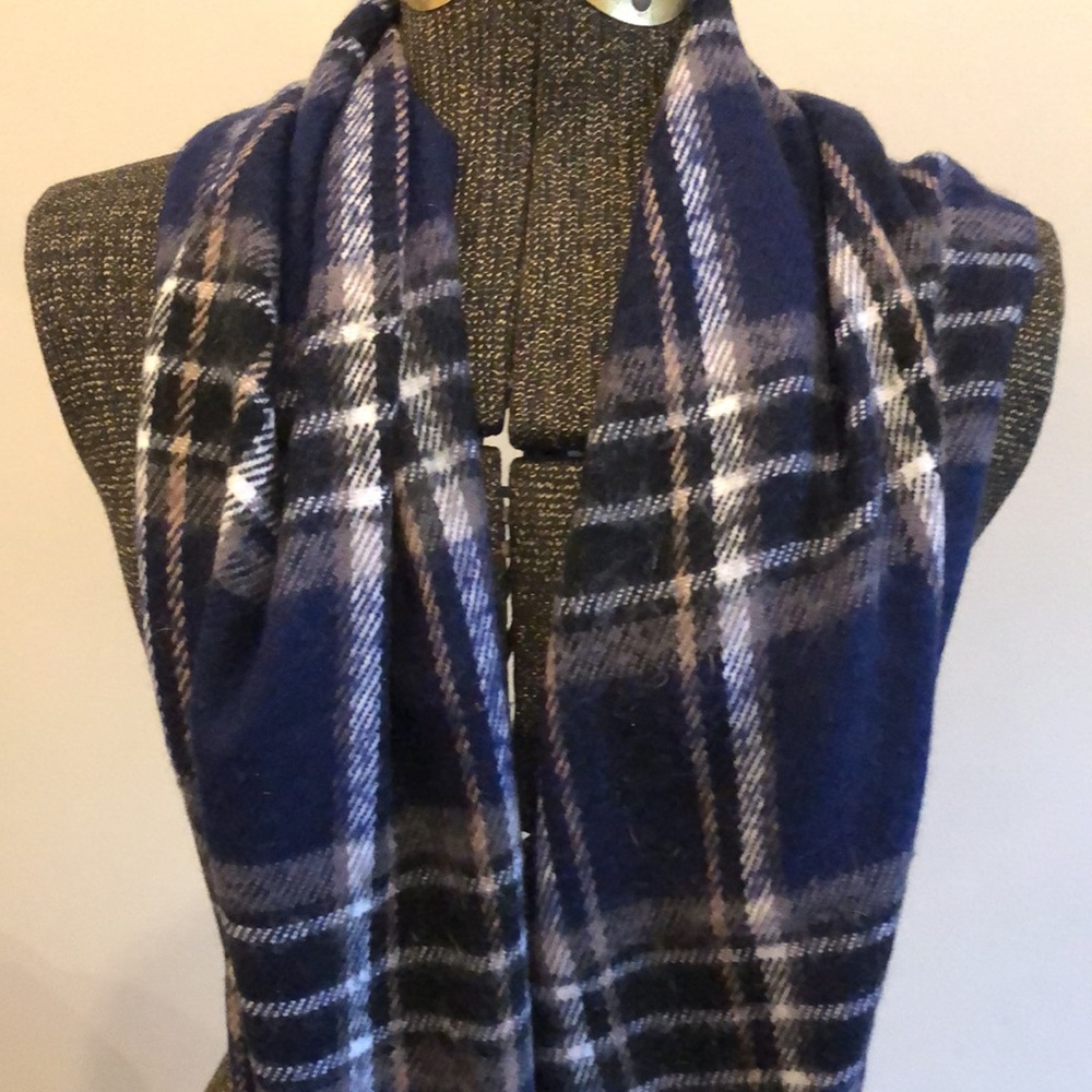 Plaid Winter scarf for a man or a woman